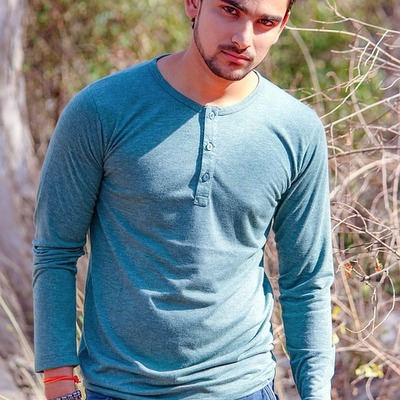 Rohan Mishra's avatar