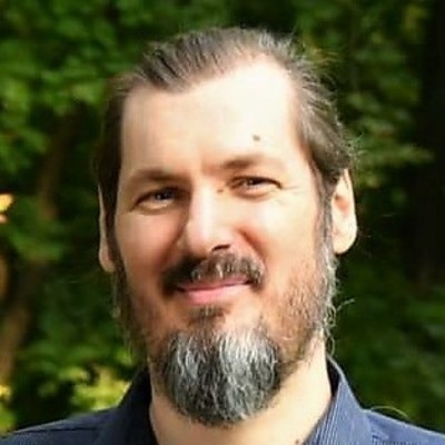 Julian Dumitrascu's avatar