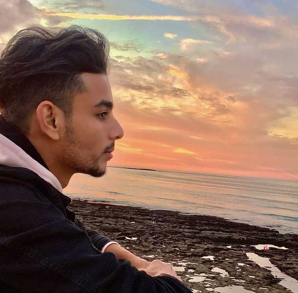Maeid KH's avatar