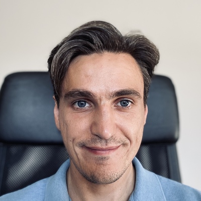 Vadim Novitskiy's avatar