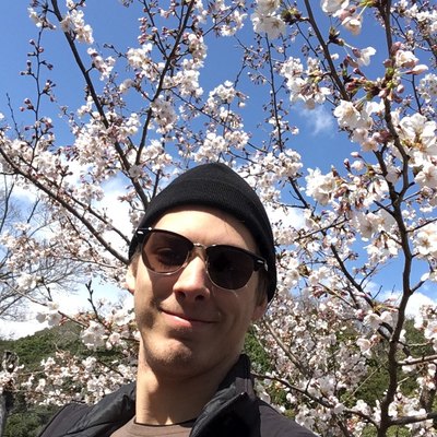 Maciej Janowski's avatar