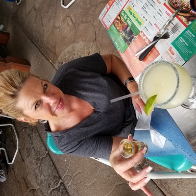Jen R's avatar