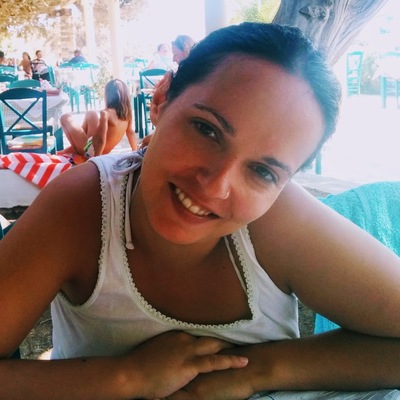 Chrysa Tzouma's avatar