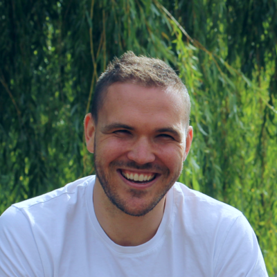 Oliver Mitchell's avatar