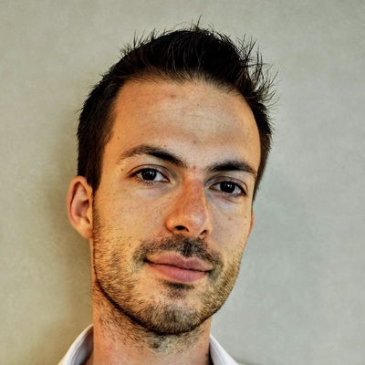 Luca Dellanna's avatar
