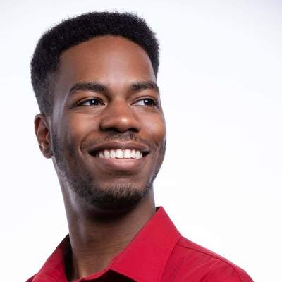 Lawrence Elliott's avatar