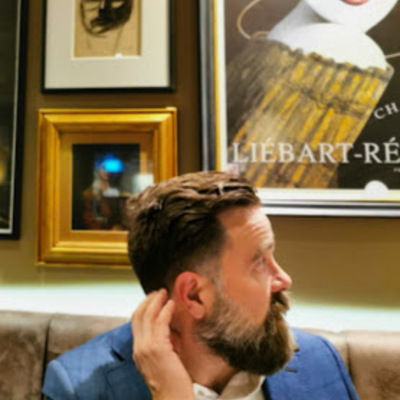 Warren Hobden's avatar