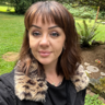 Lindsey Lou's avatar