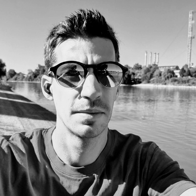 Andras Toth's avatar