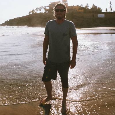 Ethan Godt's avatar