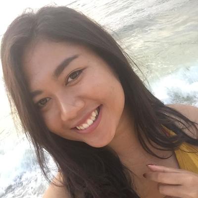 Claudia Yusron's avatar