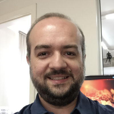 Eduardo Resende's avatar