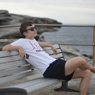 Levente Kurusa's avatar
