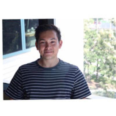 Carlos Morales's avatar