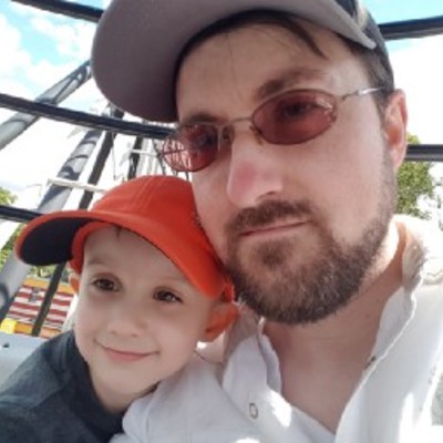 Chris Hunt's avatar