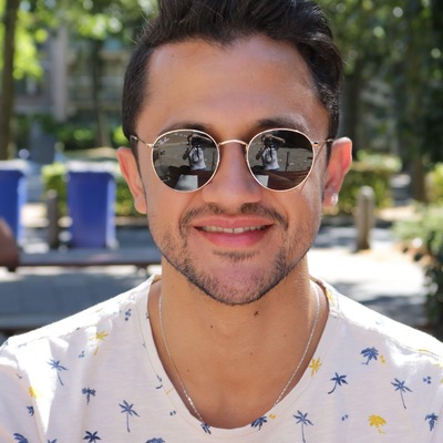 Yosri's avatar