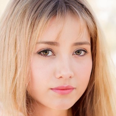 Victoria Parker's avatar