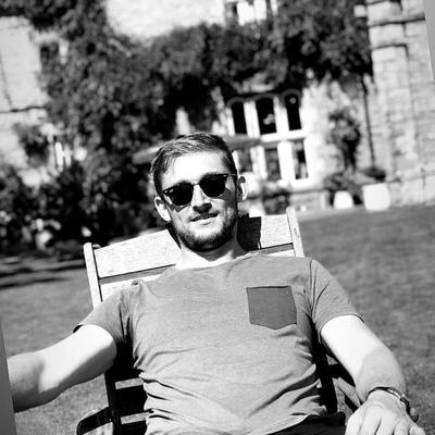 Alex Roan's avatar