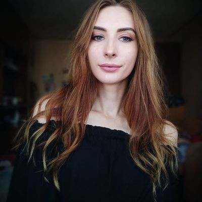 Mia Carson's avatar