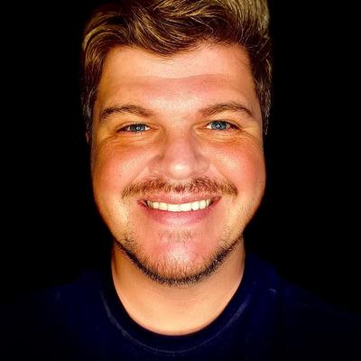 Bernard De Luna's avatar