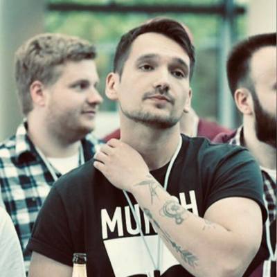 Andrej's avatar
