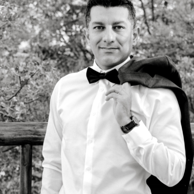 Raha Mohebbi's avatar