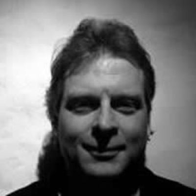 Nando Breiter's avatar