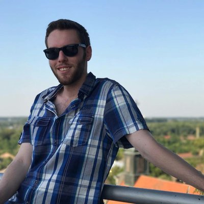 Theo Lux's avatar