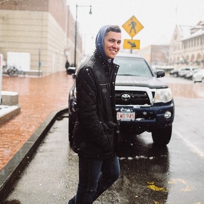 Andrew Ettinger's avatar