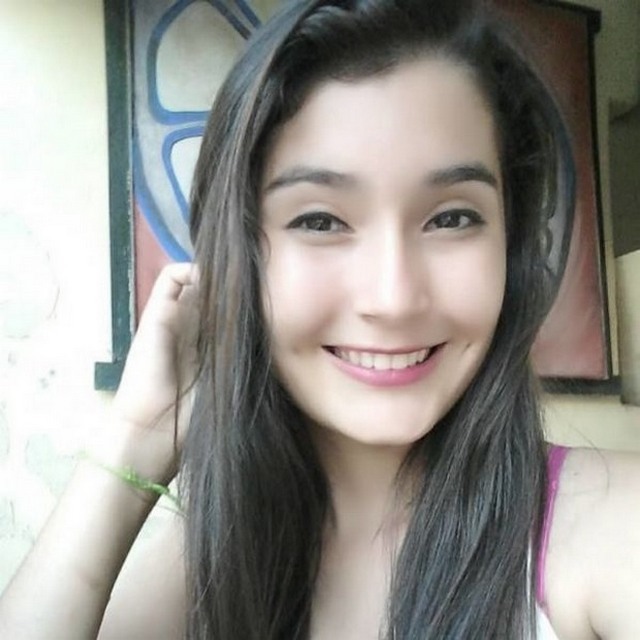 mandi lice's avatar
