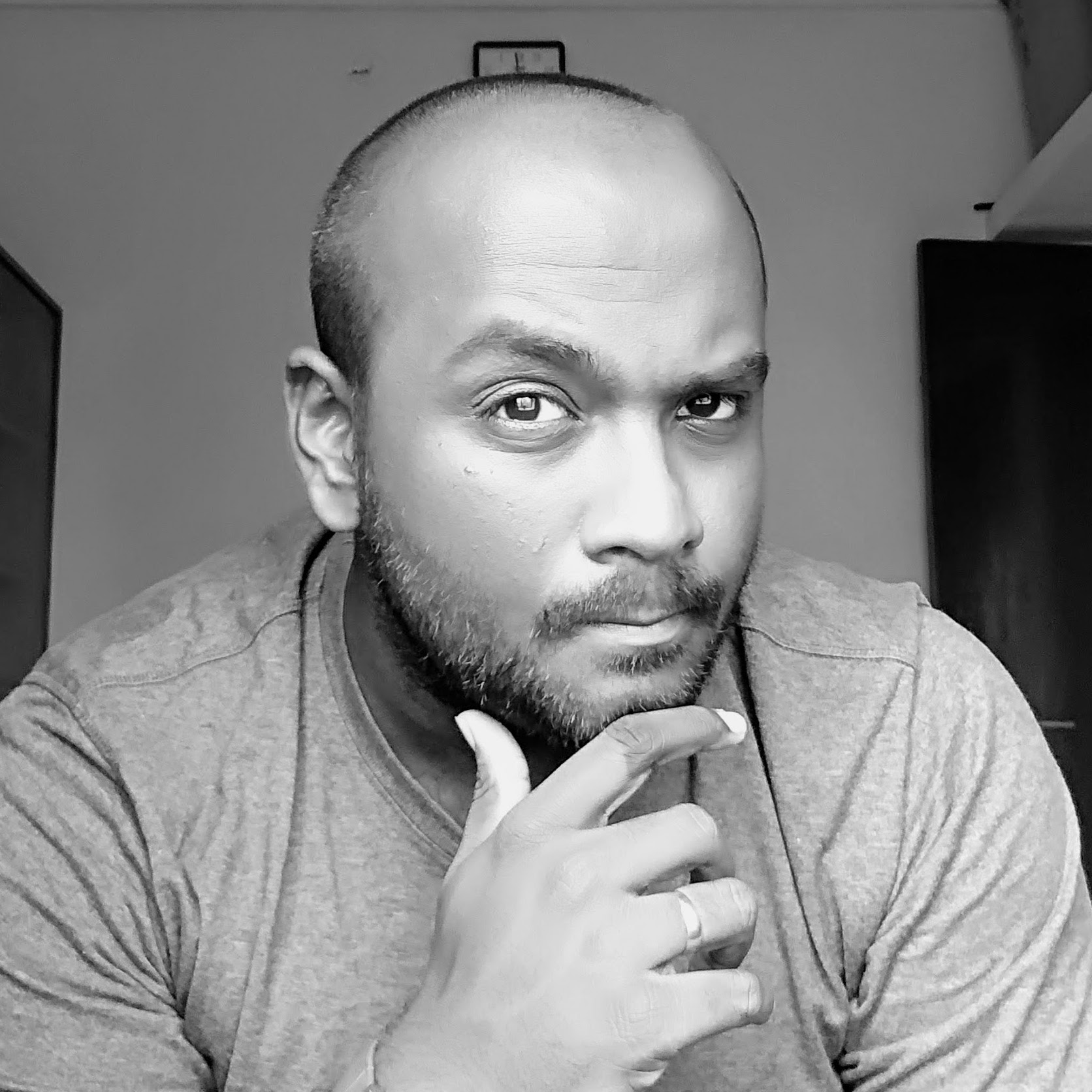 Karthik Pasupathy's avatar