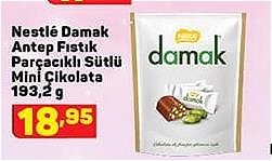 Nestle Damak Antep Fıstık Parçacıklı Sütlü Mini Çikolata 193,2 g image