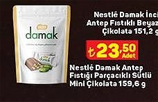 Nestle Damak Antep Fıstığı Parçacıklı Sütlü Mini Çikolata 159,6 g image