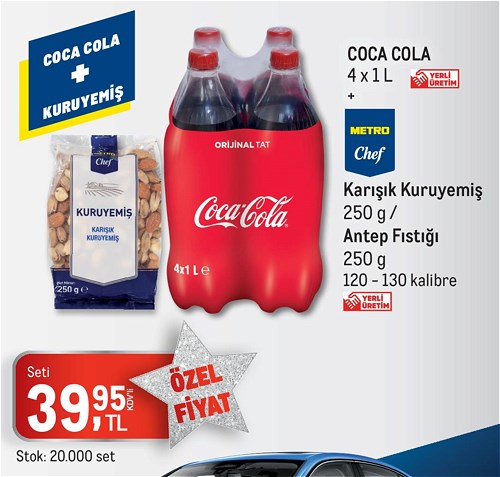 Coca Cola 4 x 1 L + Metro Chef Karışık Kuruyemiş 250 g / Antep Fıstığı 250 g Set image