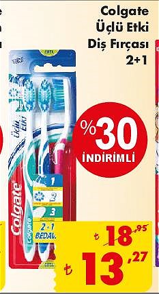 Colgate Üçlü Etki Diş Fırçası 2+1 image