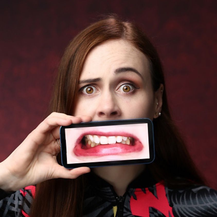 justinestaffordcomedy