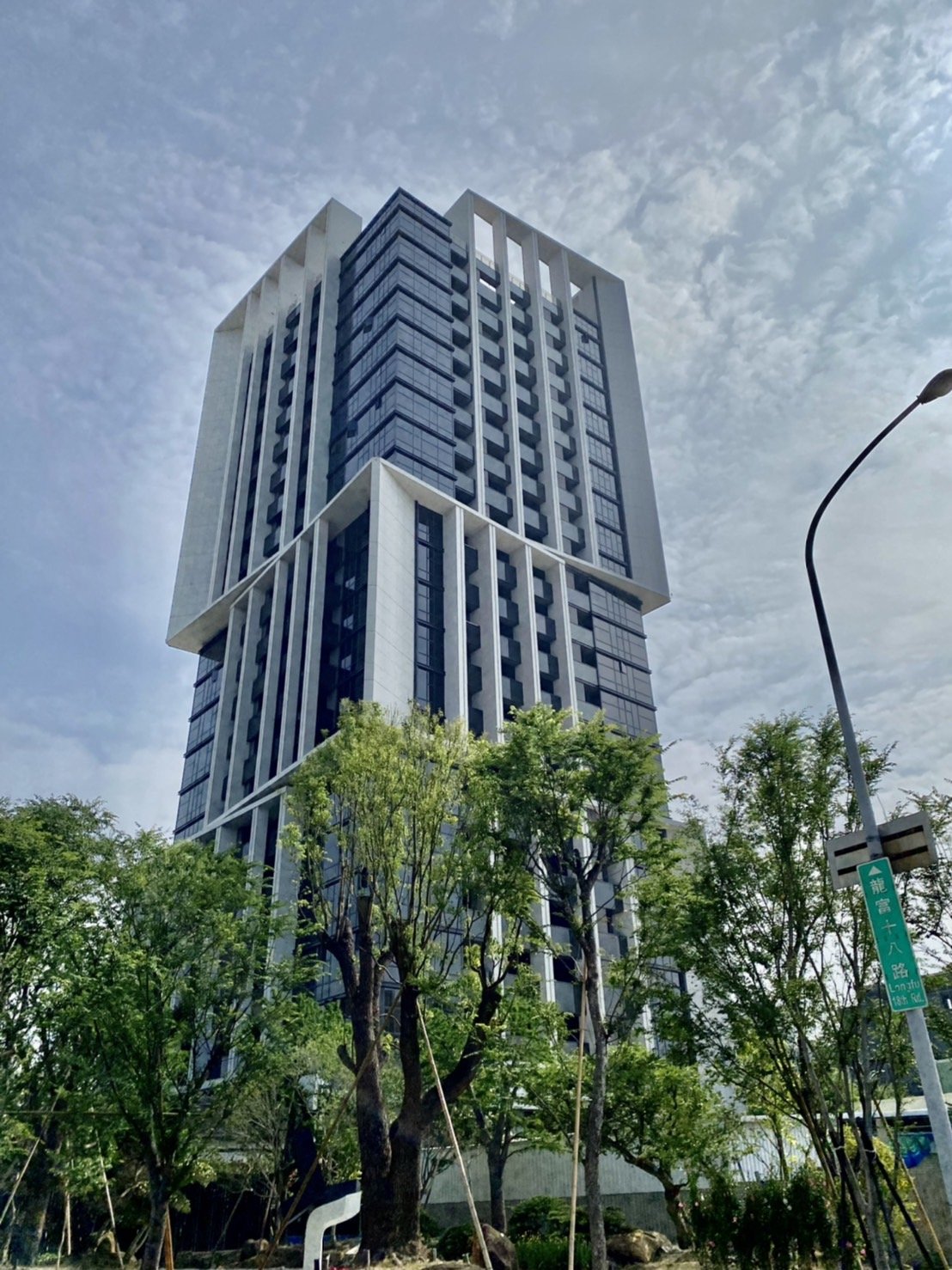 1652237659420309.jpg 02.jpg