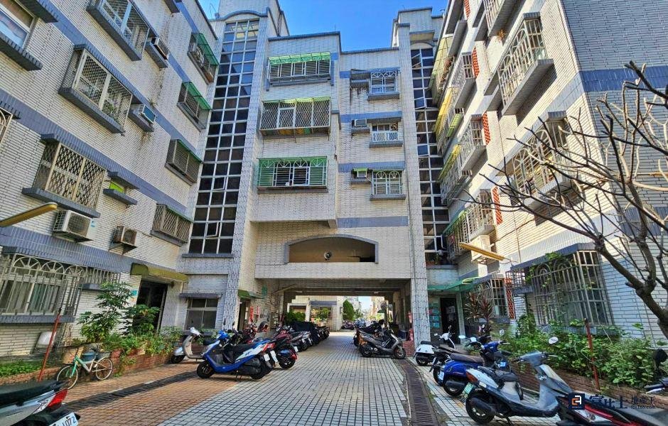 華友聯首度跨足都更案 安平二期國宅海砂屋都更案啟動搬遷