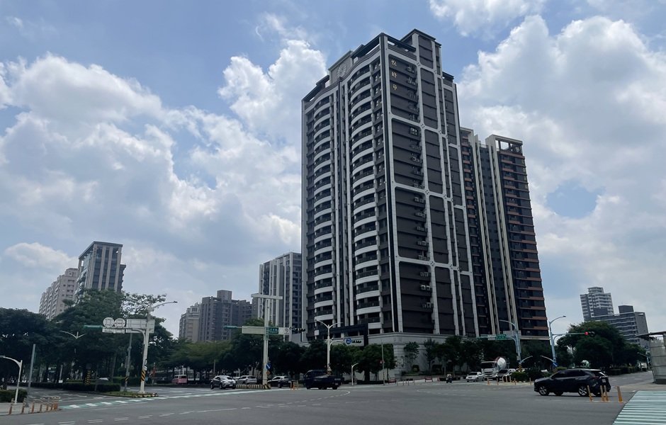 交屋潮來襲！前五月使照量創新高 專家：恐面臨貸款成數不如預期的狀況