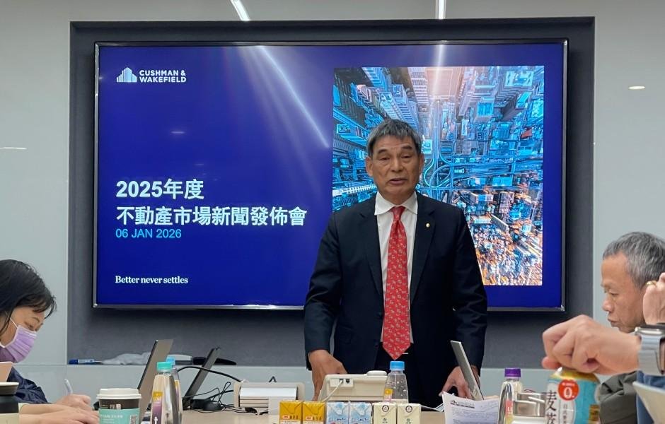 想撿便宜貨？顏炳立潑冷水：難！2026 房價僅緩修 5 %