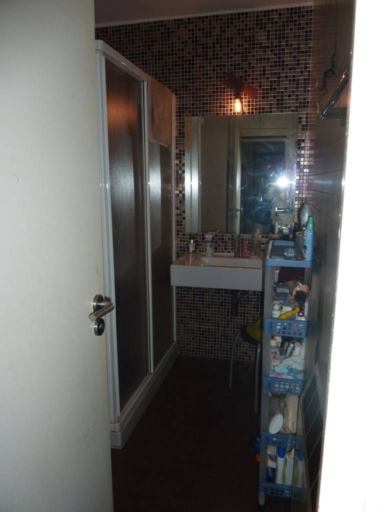 IDEAL FOR INVESTORS !!! FLAT CURRENTLY RENTED AT 650 EUROS / MONTH 