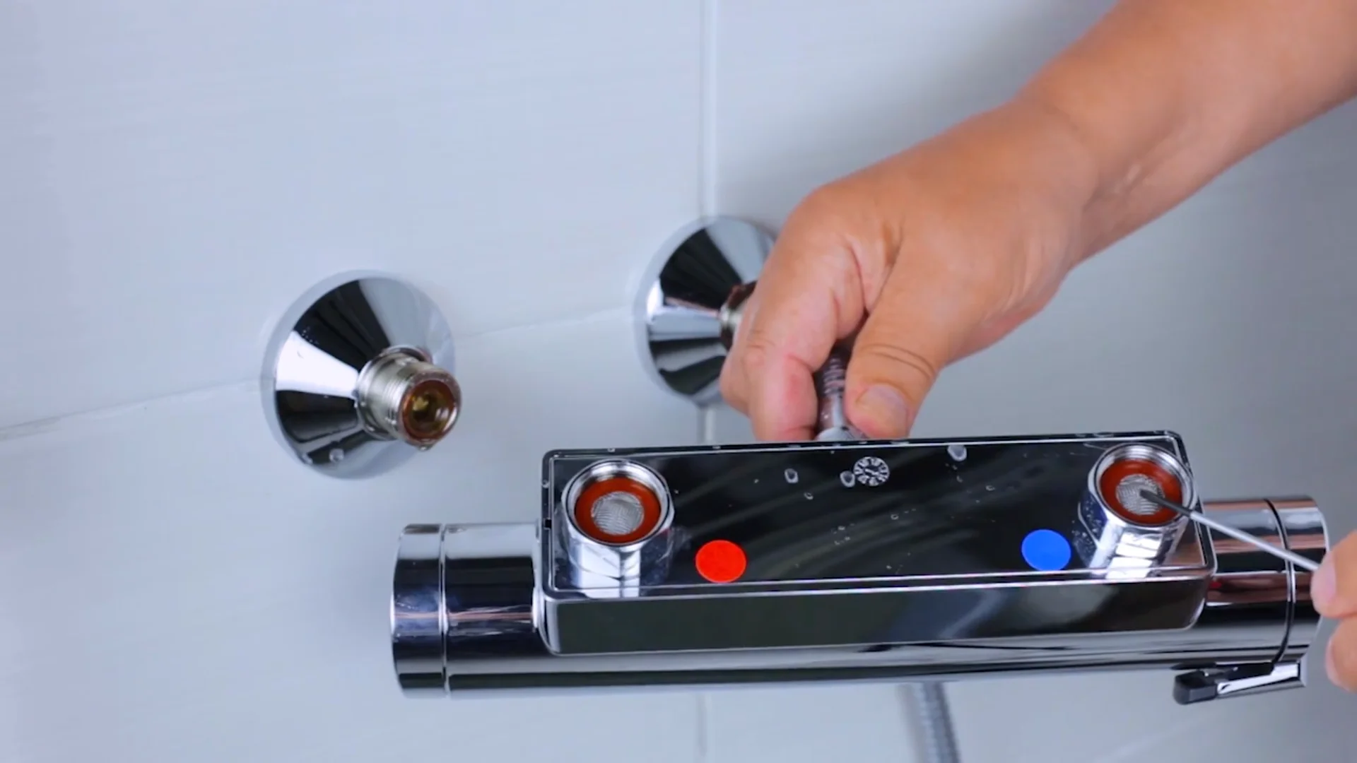Oras Optima - Cleaning the litter filters