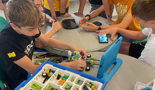 Robòtica amb Lego