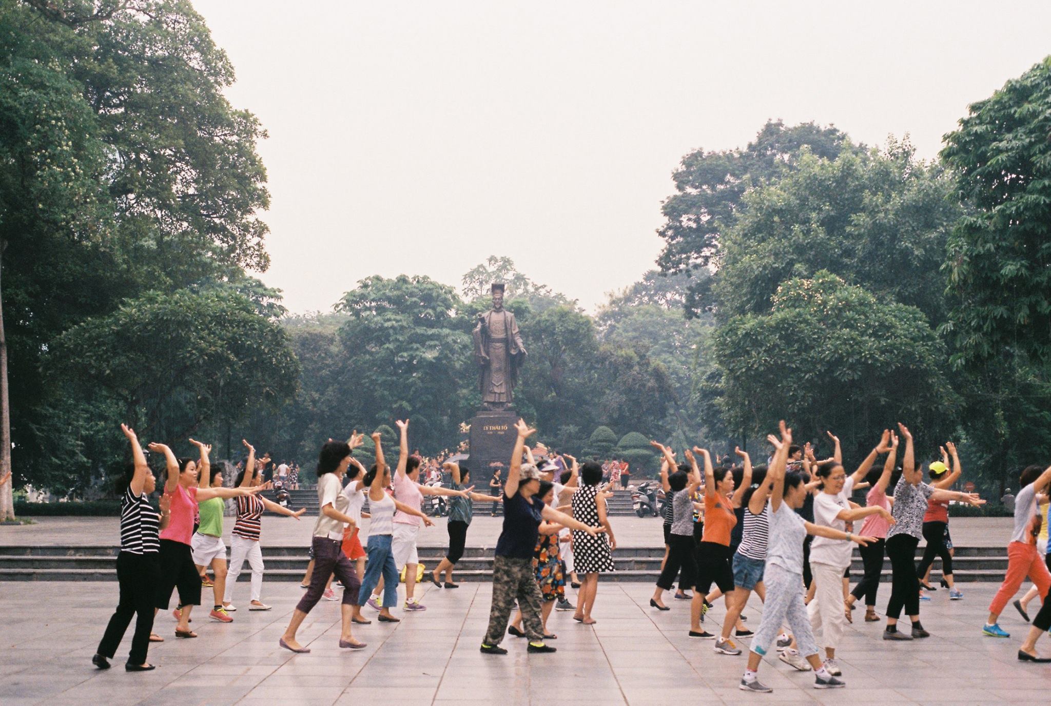 teaching english in vietnam