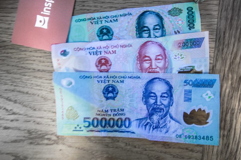 Vietnam Travel Tips money