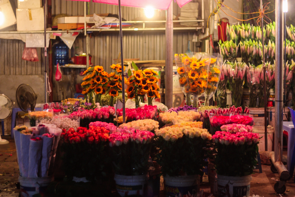 hanoi flower market