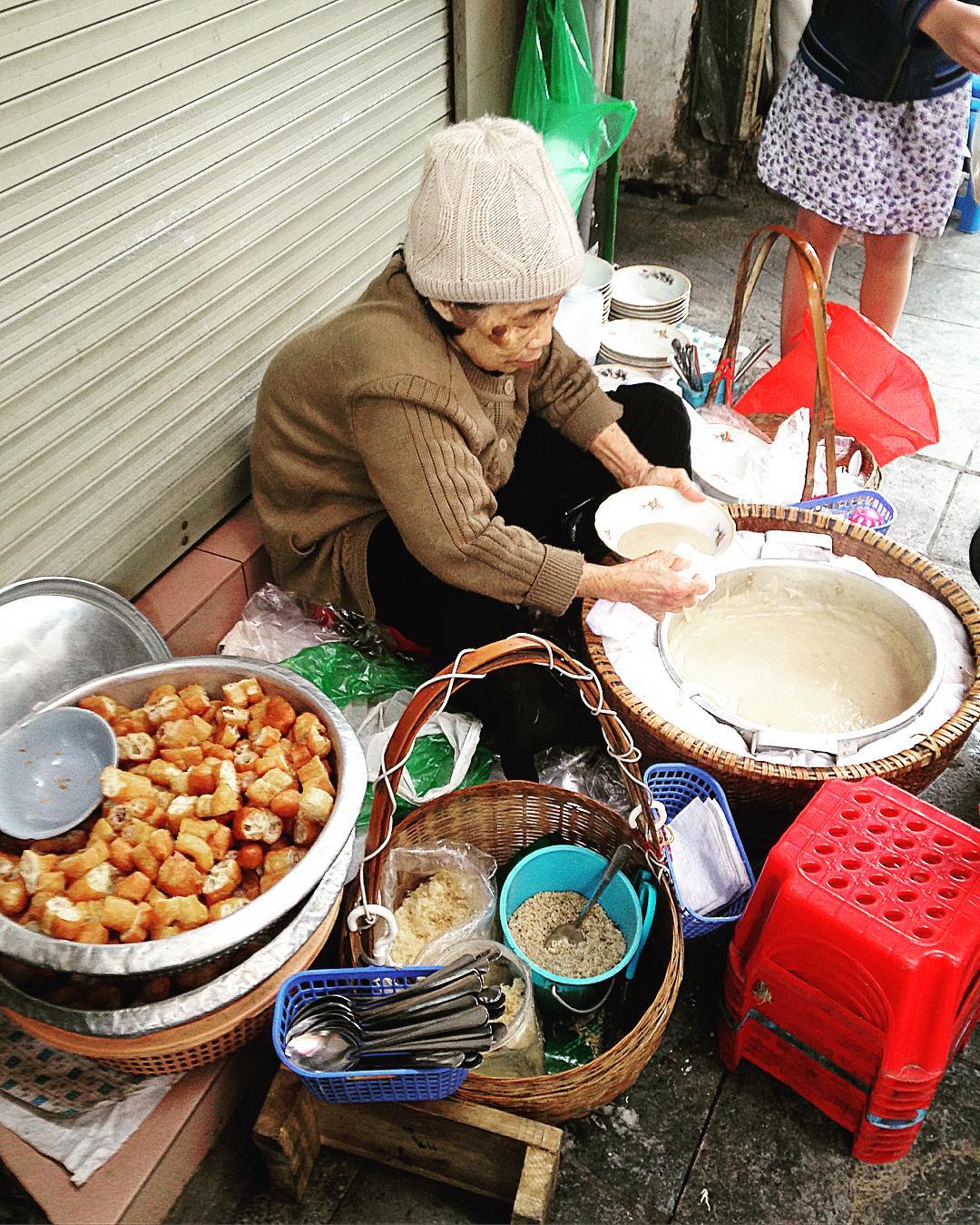 Pork Rib Rice Porridge on Hang Bo breakfast hanoi