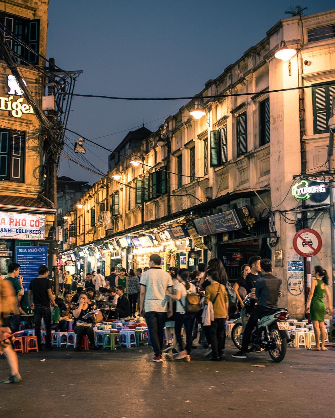 hanoi nightlife