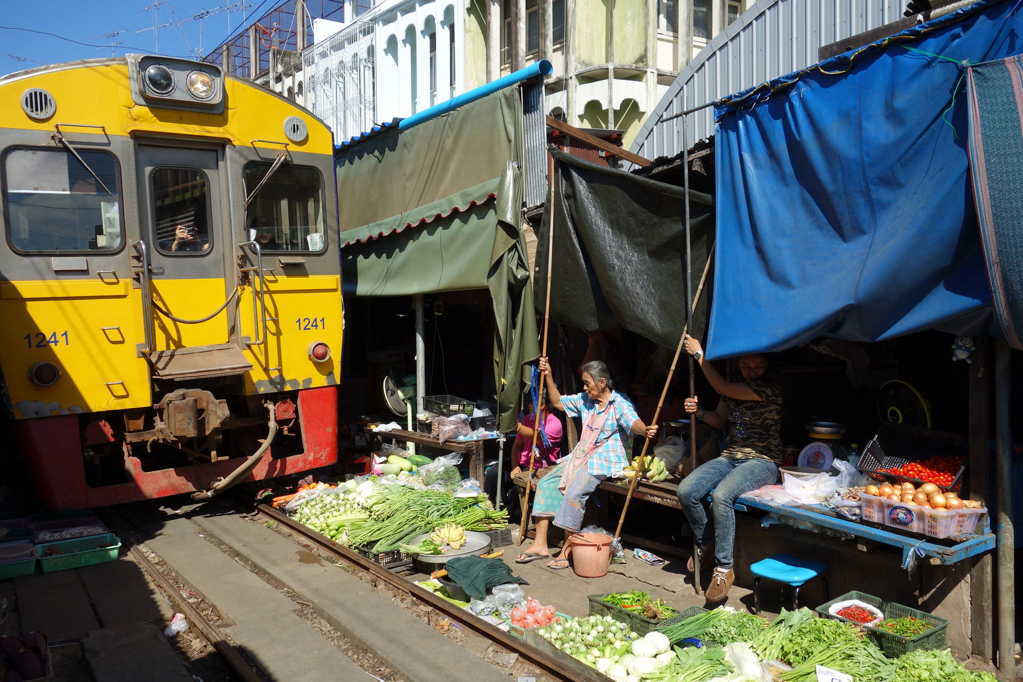 amphawa from bangkok