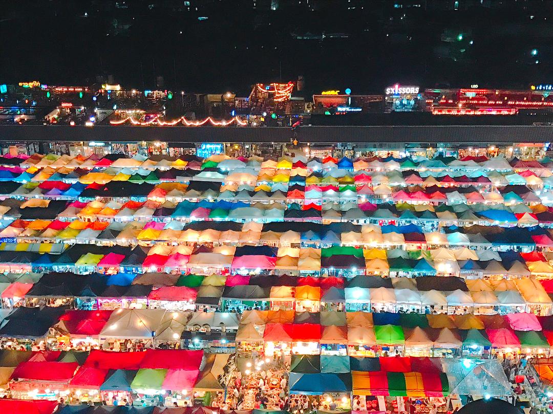 nightlife in bangkok